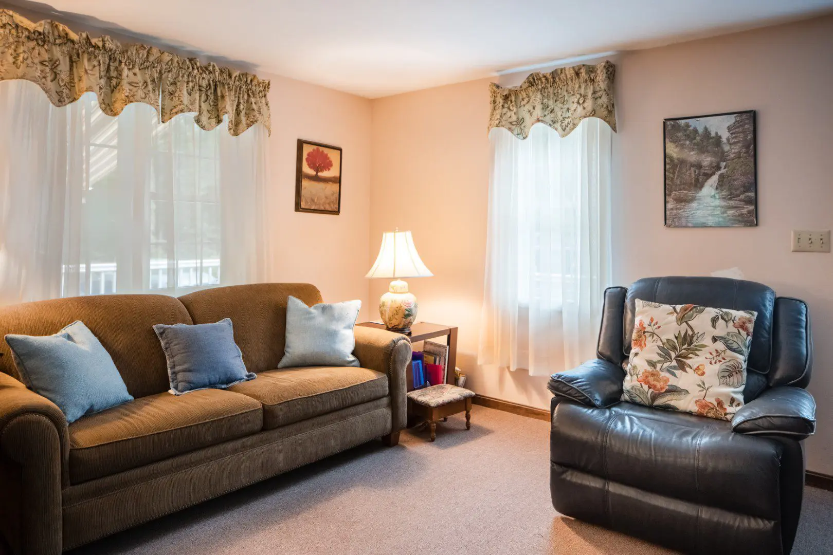 Pine Hill Interior (5)